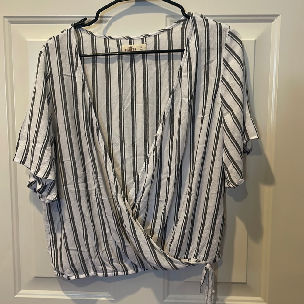 HOLLISTER size Medium